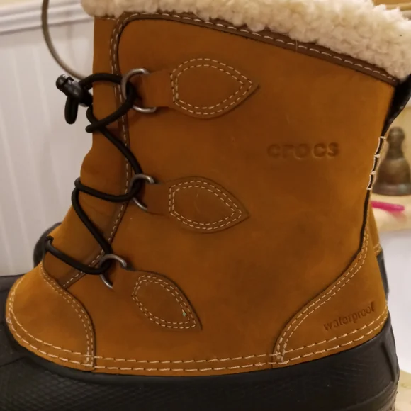 Crocs waterproof boots - Picture 9 of 11